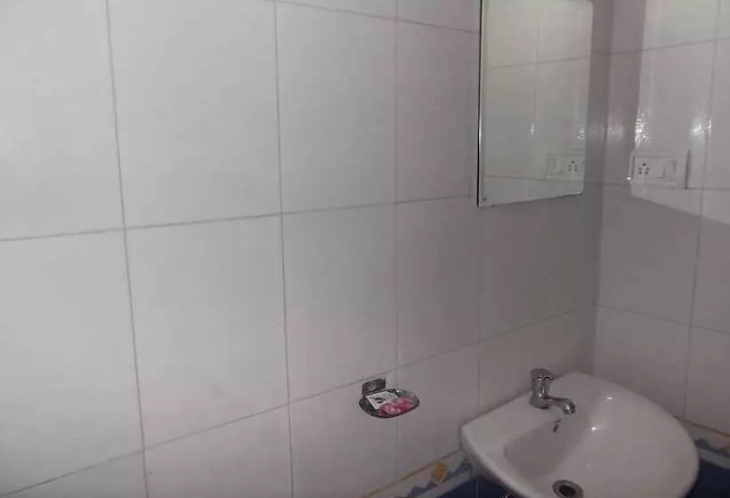 ホテル Nisarg Lounge