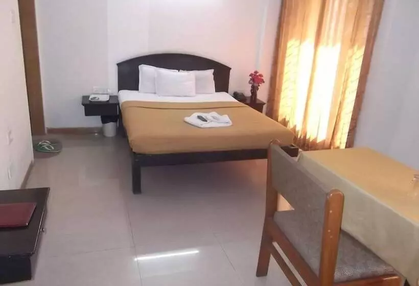 ホテル Nisarg Lounge