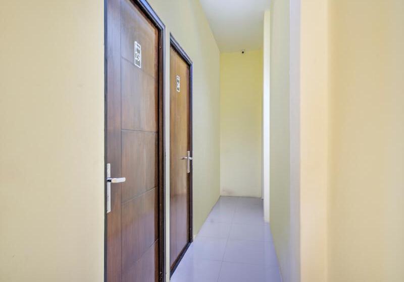 Hotel Oyo 2509 Central District Residence