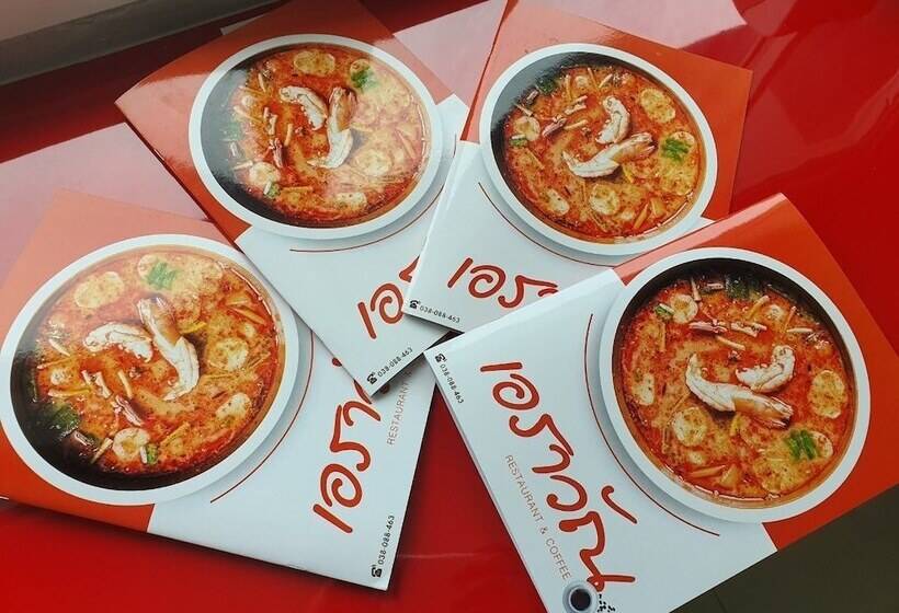 בית מלון כפרי Pj Place  Service Apartment