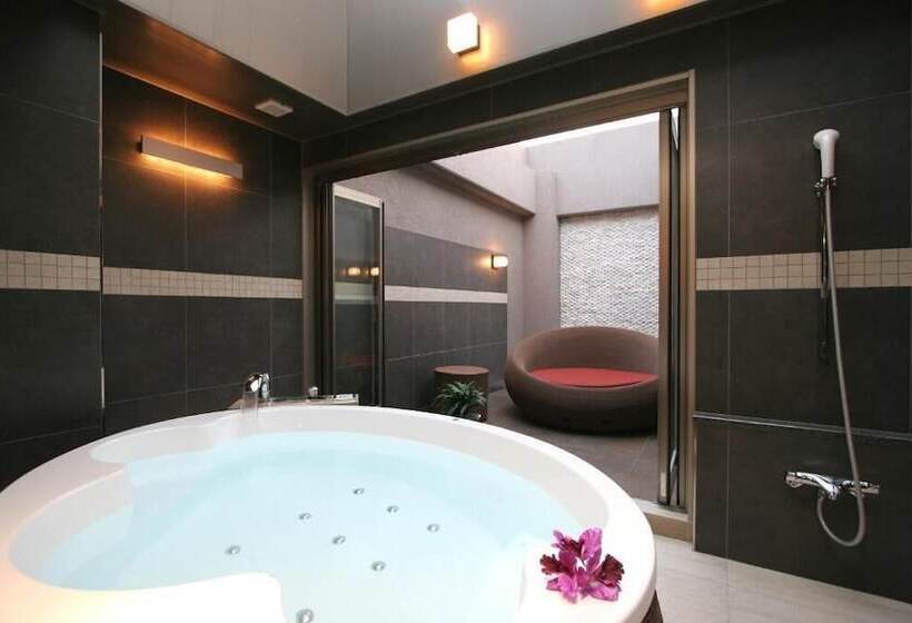 فندق W   Adults Only