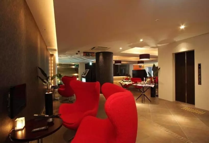 Hotelli W   Adults Only