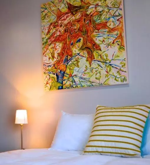 Mansfield Apartments