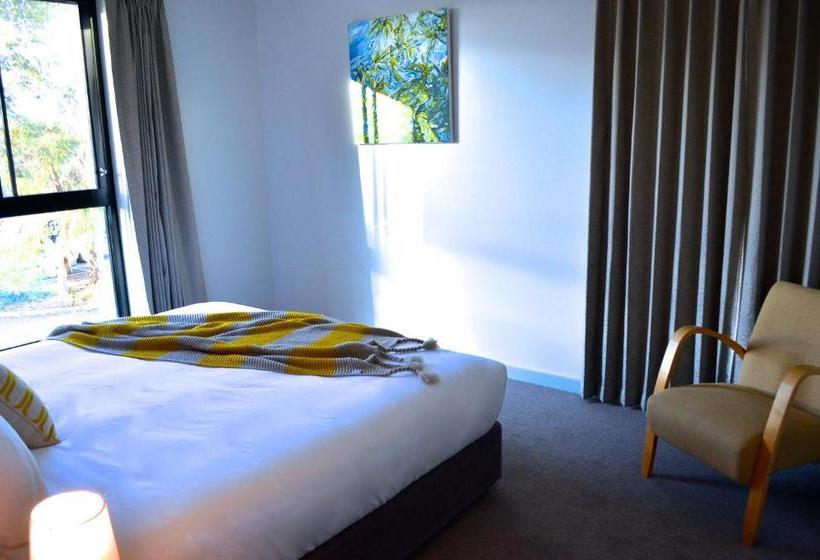 Mansfield Apartments