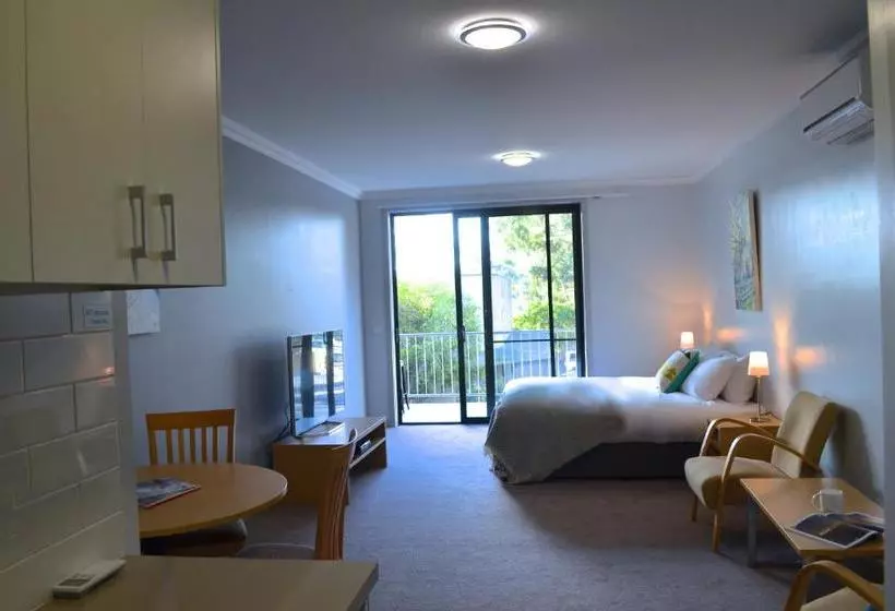 Mansfield Apartments