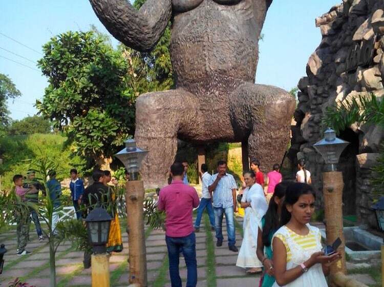 Summit Green Lake Tea Resort & Spa