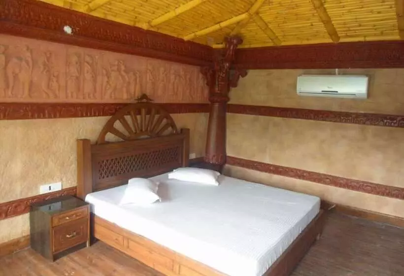 Summit Green Lake Tea Resort & Spa