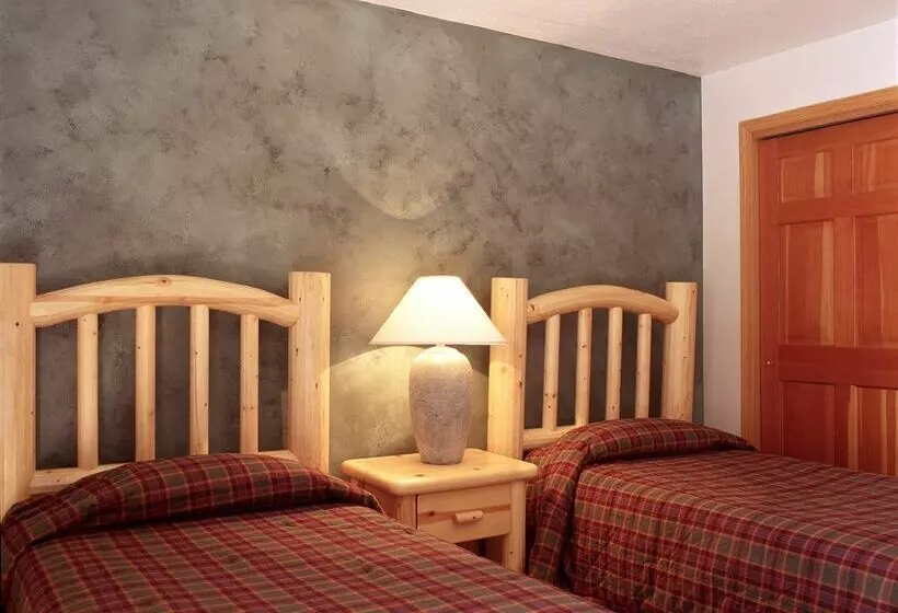 Отель All Seasons Condominiums