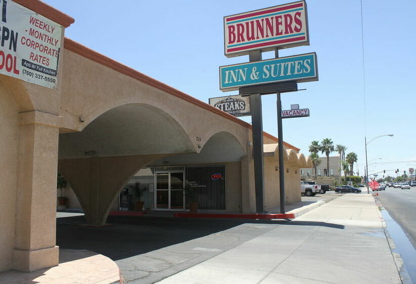 ホテル Brunners Inn & Suites