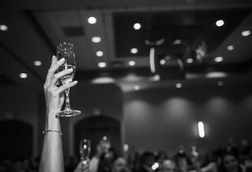 هتل Chicago Marriott Southwest At Burr Ridge