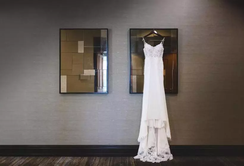 هتل Chicago Marriott Southwest At Burr Ridge