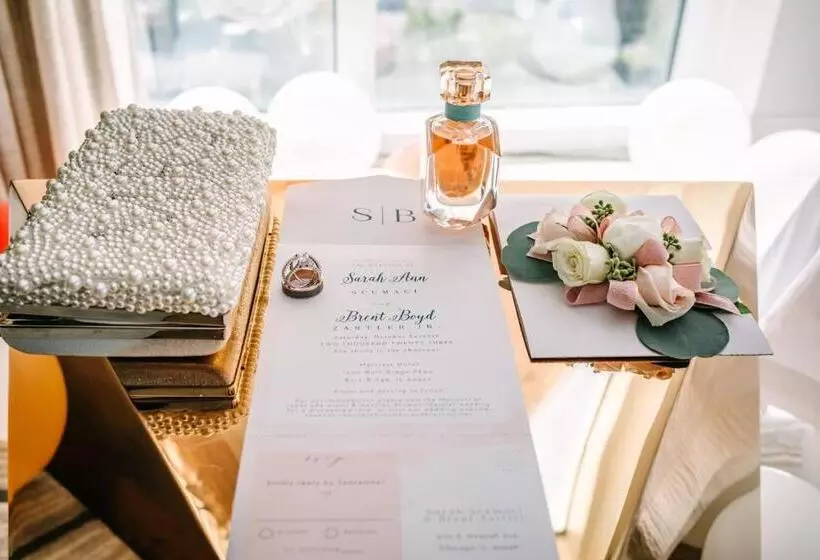 هتل Chicago Marriott Southwest At Burr Ridge