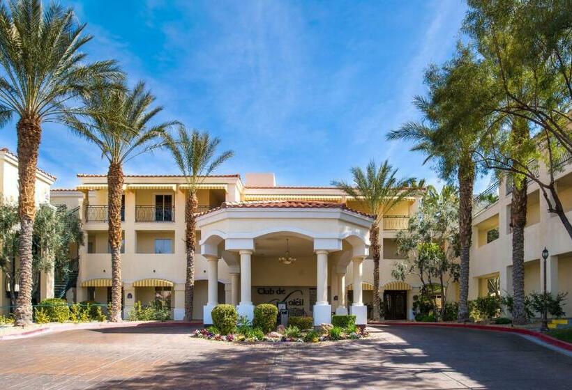 هتل Club De Soleil Allsuite Resort