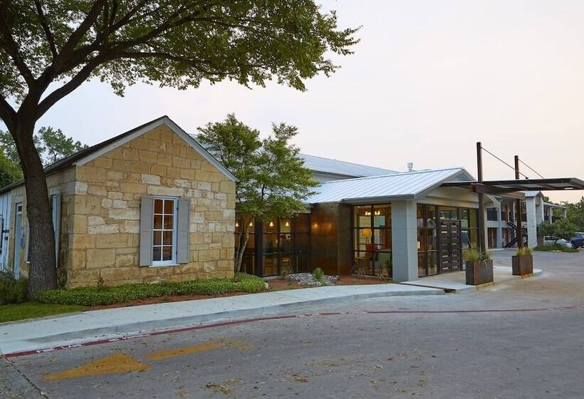 호텔 Fredericksburg Inn And Suites