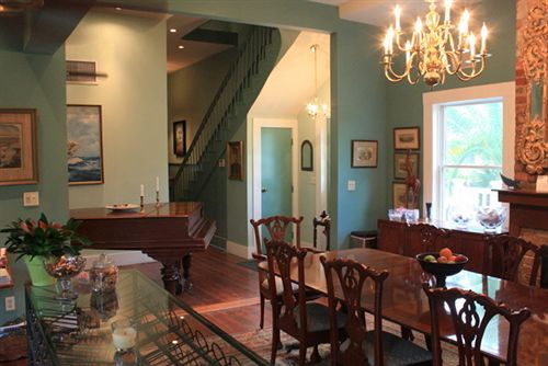 فندق The Green House Inn