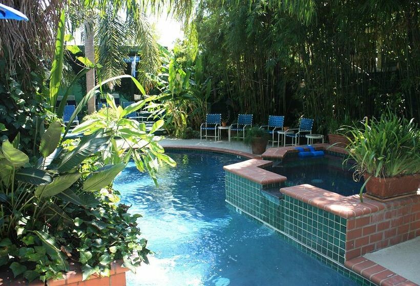 فندق The Green House Inn