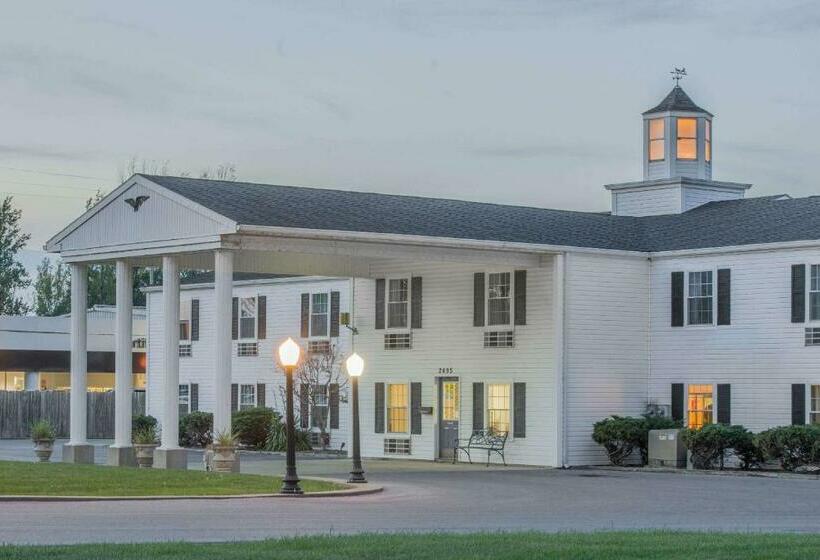 هتل Knights Inn Sandusky