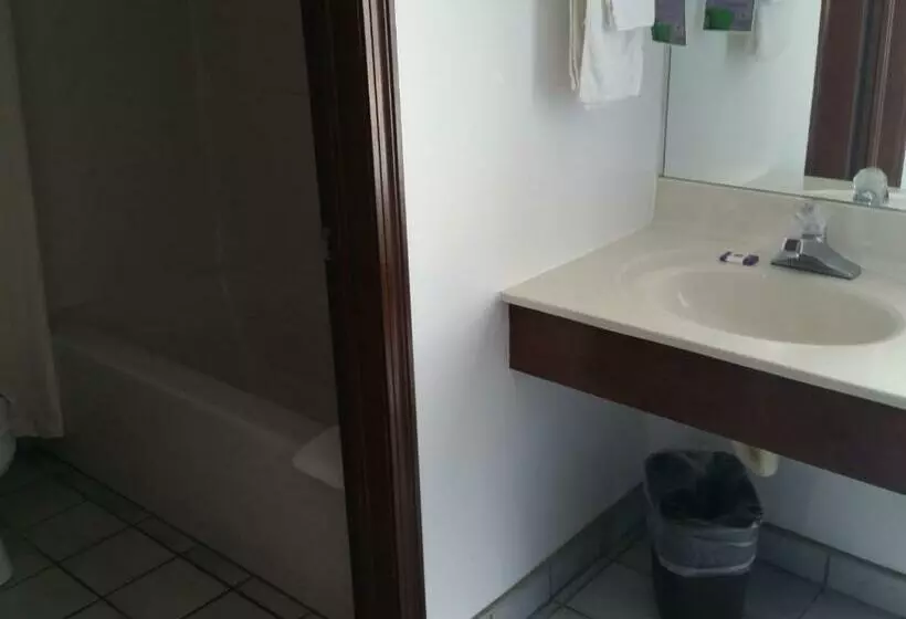 호텔 Knights Inn Sandusky