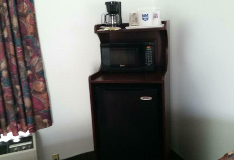 هتل Knights Inn Sandusky