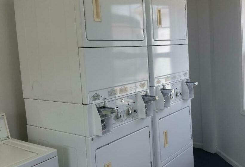 هتل Knights Inn Sandusky