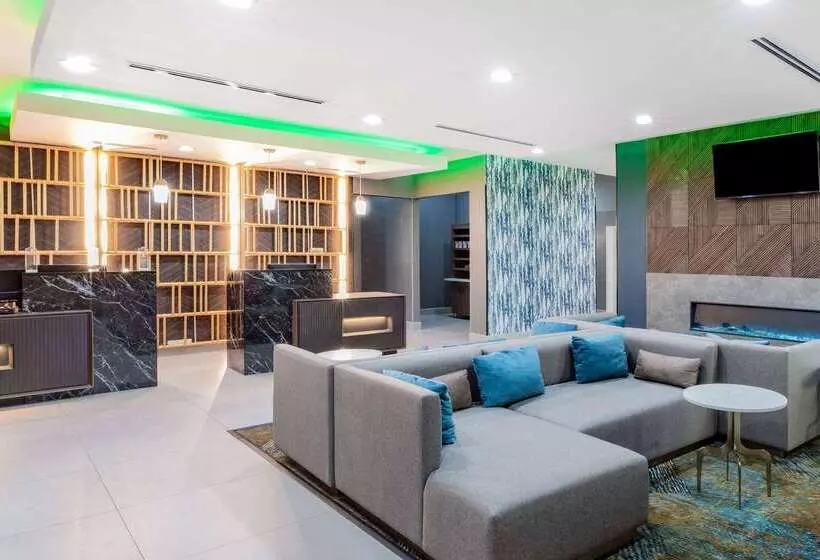 Отель La Quinta Inn & Suites By Wyndham Pharr Rgv Medical Center