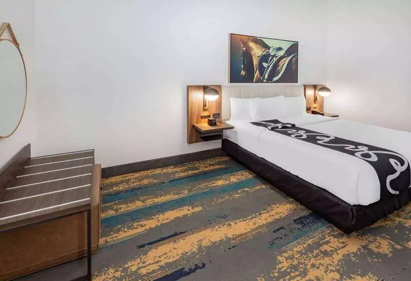 Отель La Quinta Inn & Suites By Wyndham Pharr Rgv Medical Center