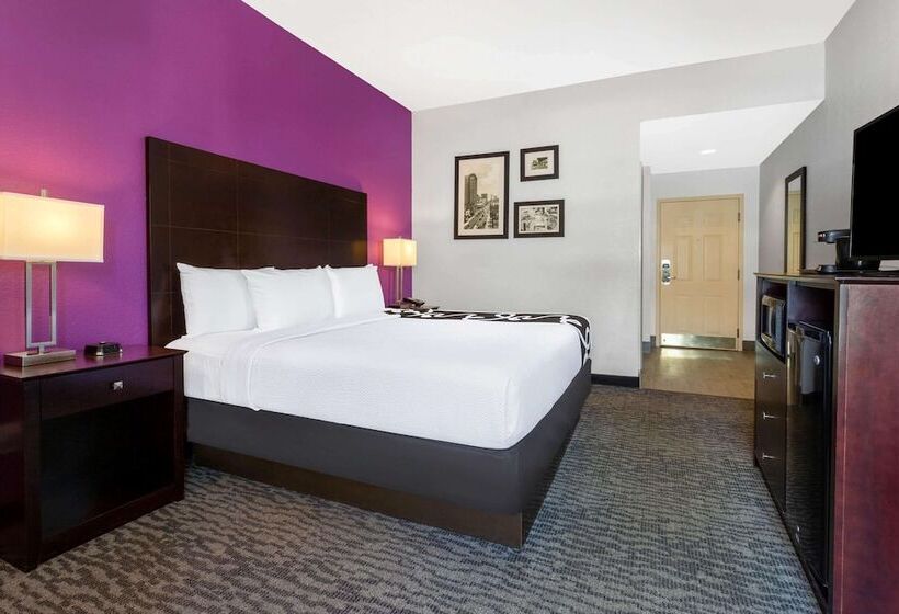 ホテル La Quinta By Wyndham Tampa Bay Area Tampa South