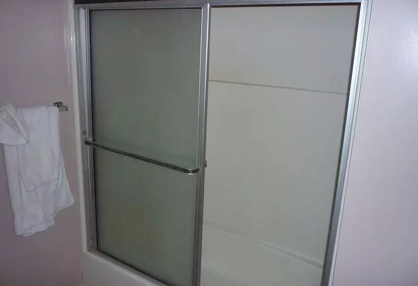 Отель Nice Inn Yuba City