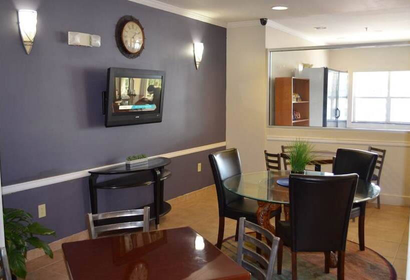 호텔 Stay Express Inn And Suites Atlanta Union City