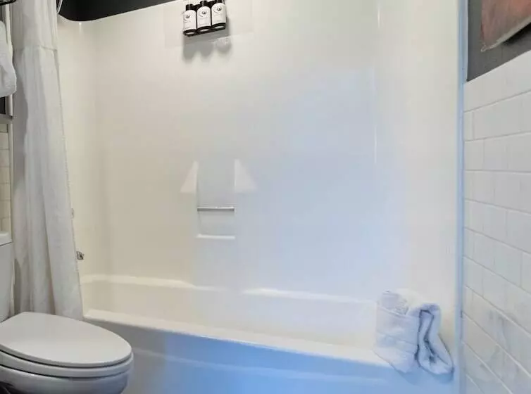 The Clarendon Hotel And Spa