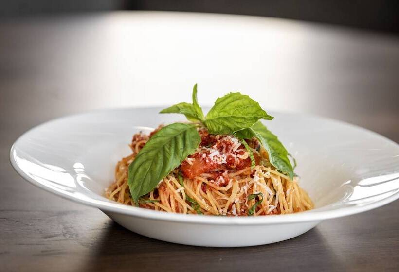 فندق The Eldridge