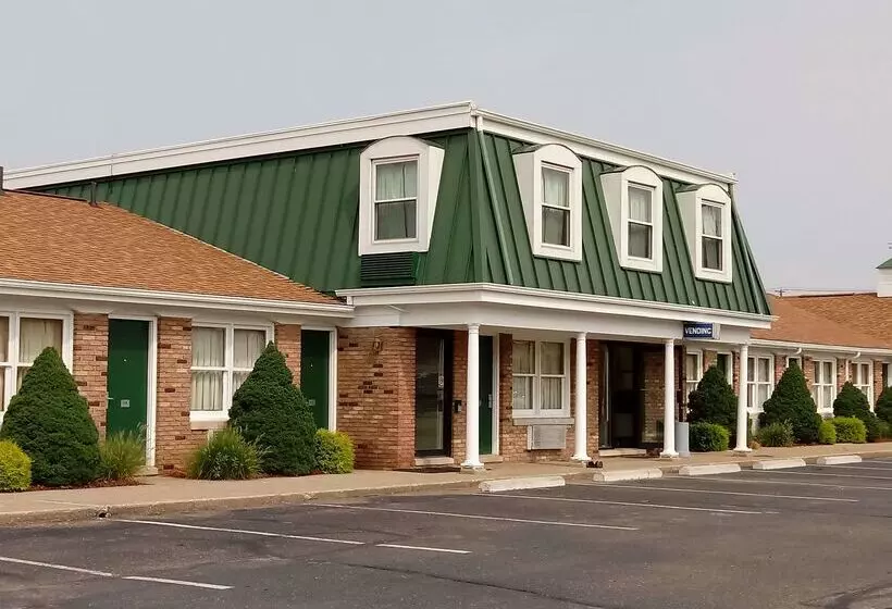 فندق Travelodge By Wyndham New Philadelphia