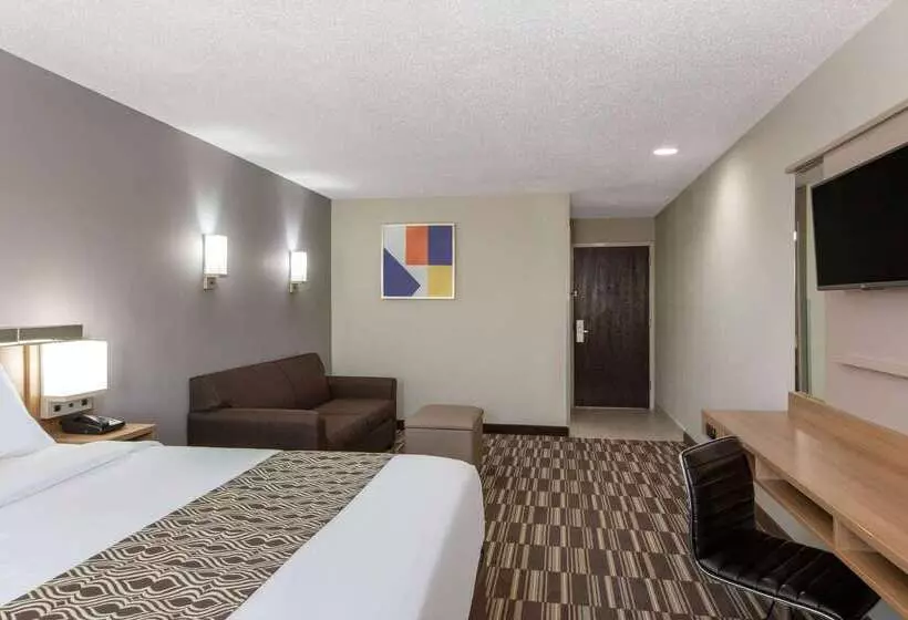 Microtel Inn & Suites By Wyndham Augusta/riverwatch