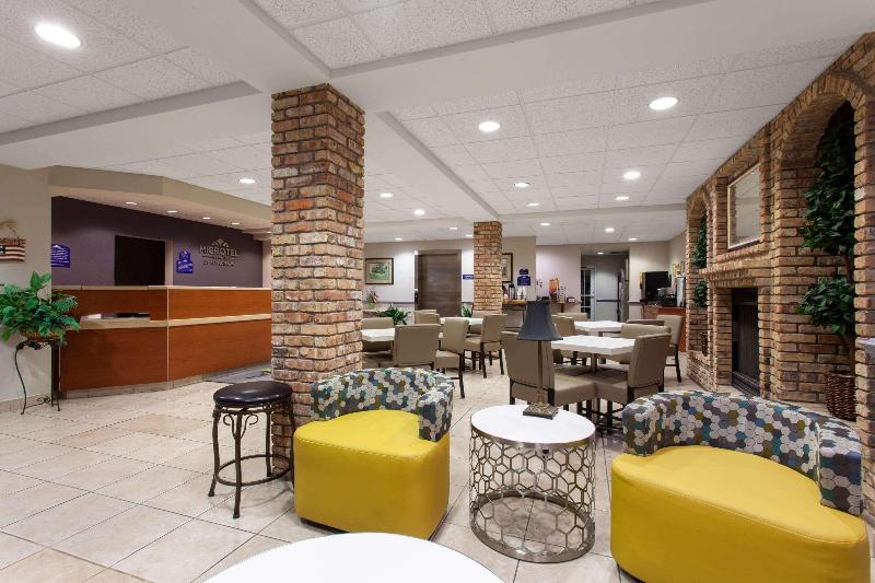 Microtel Inn And Suites By Wyndham Lady Lake/ The Villages