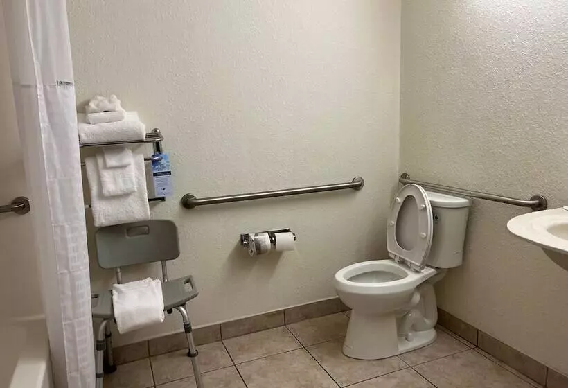 Microtel Inn And Suites By Wyndham   Lady Lake/ The Villages