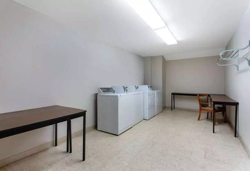 Microtel Inn & Suites By Wyndham Philadelphia Airport