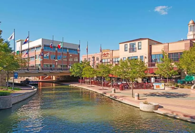 Microtel Inn And Suites Pueblo