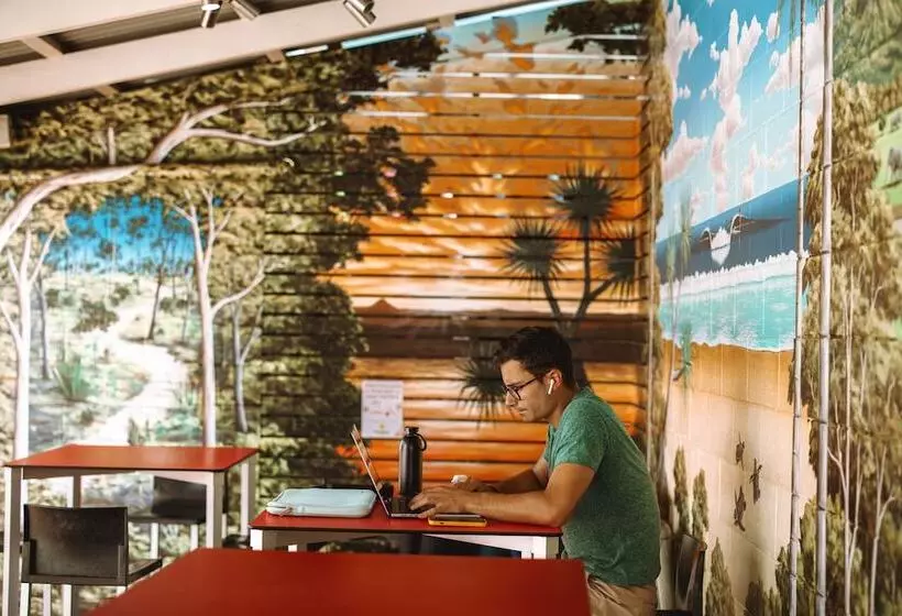 Retkeilymaja Noosa Flashpackers