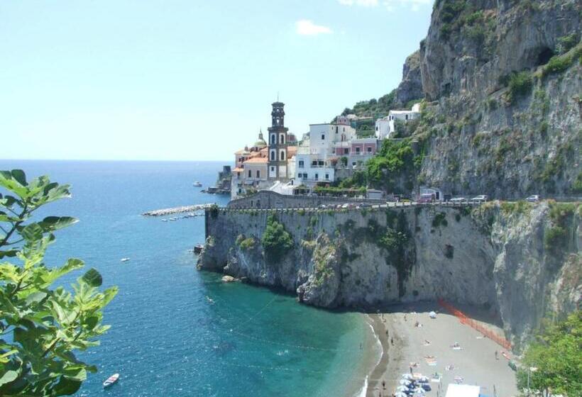 Bed and Breakfast Affittacamere Cecco Rooms