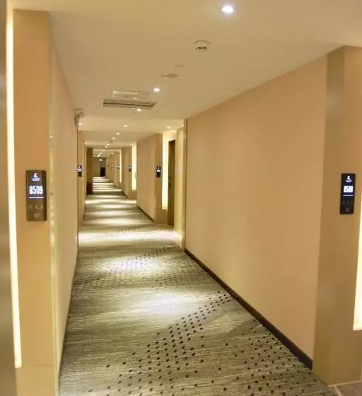 ホテル Lavande S·zhuhai Gongbei Port Fuhuali