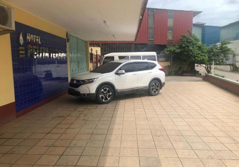 فندق Pelita Terang