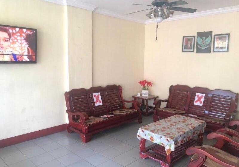 فندق Pelita Terang