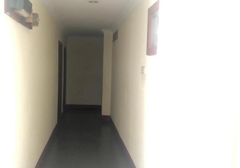 فندق Pelita Terang