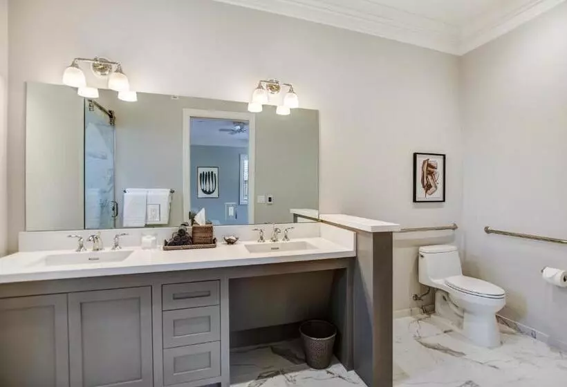 Hotelli Sonoma Bungalows