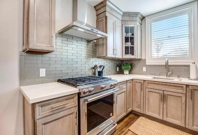 Hotelli Sonoma Bungalows