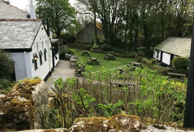 ホテル The Crown Inn