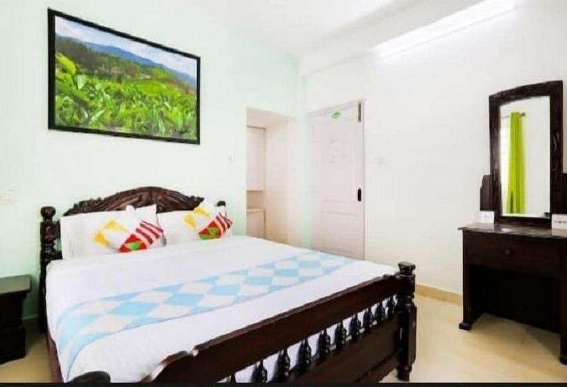 Отель Wonder Hill Residency