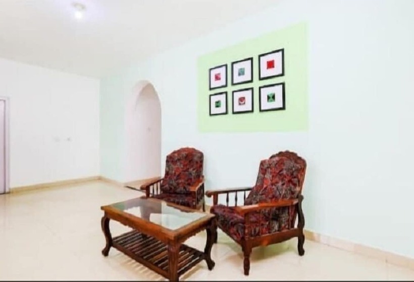 Отель Wonder Hill Residency