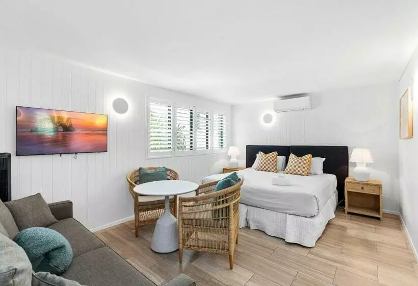 Jacaranda Noosa
