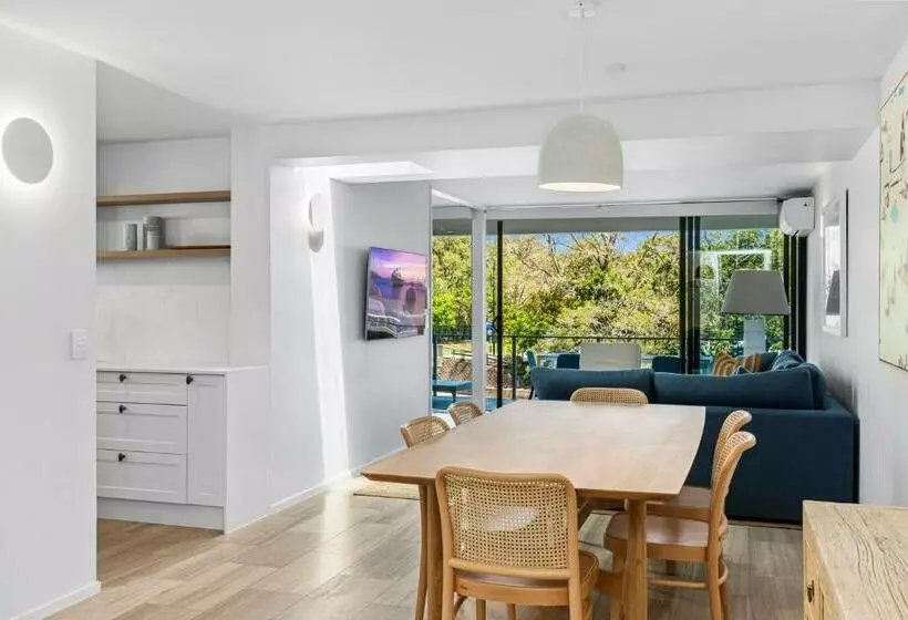 Jacaranda Noosa